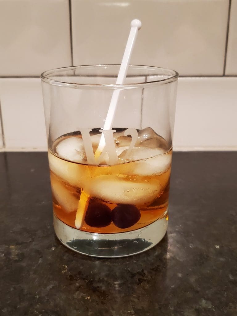 old fashioned cocktail